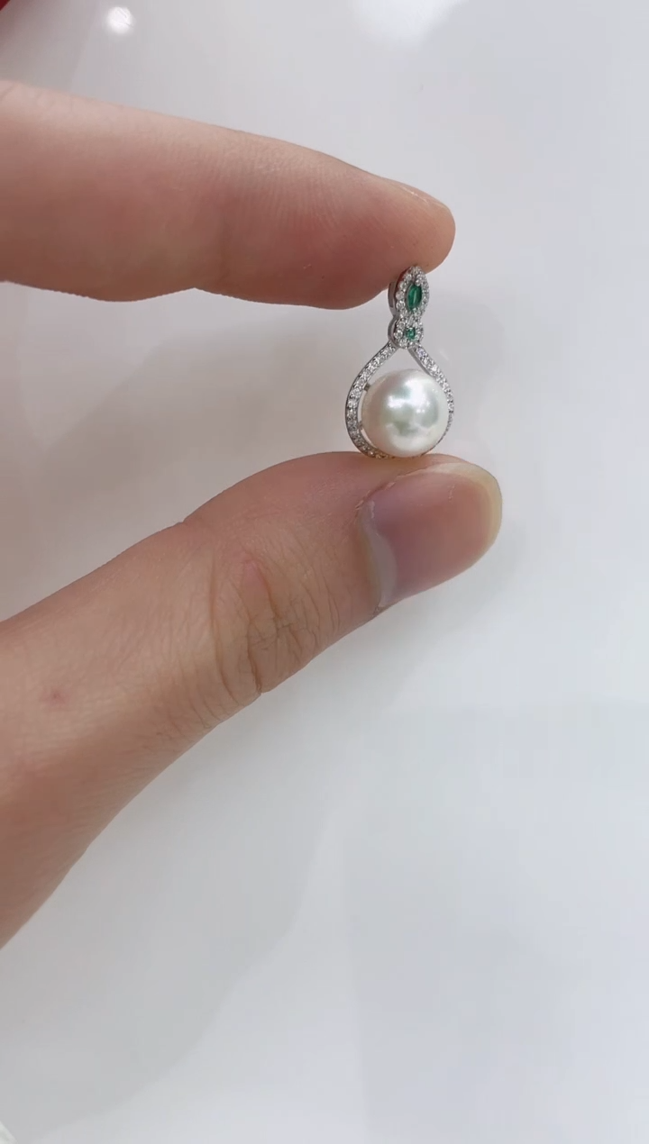 【闪购商品】海水珍珠吊坠(不含链)银S925镶嵌海水珍珠吊坠