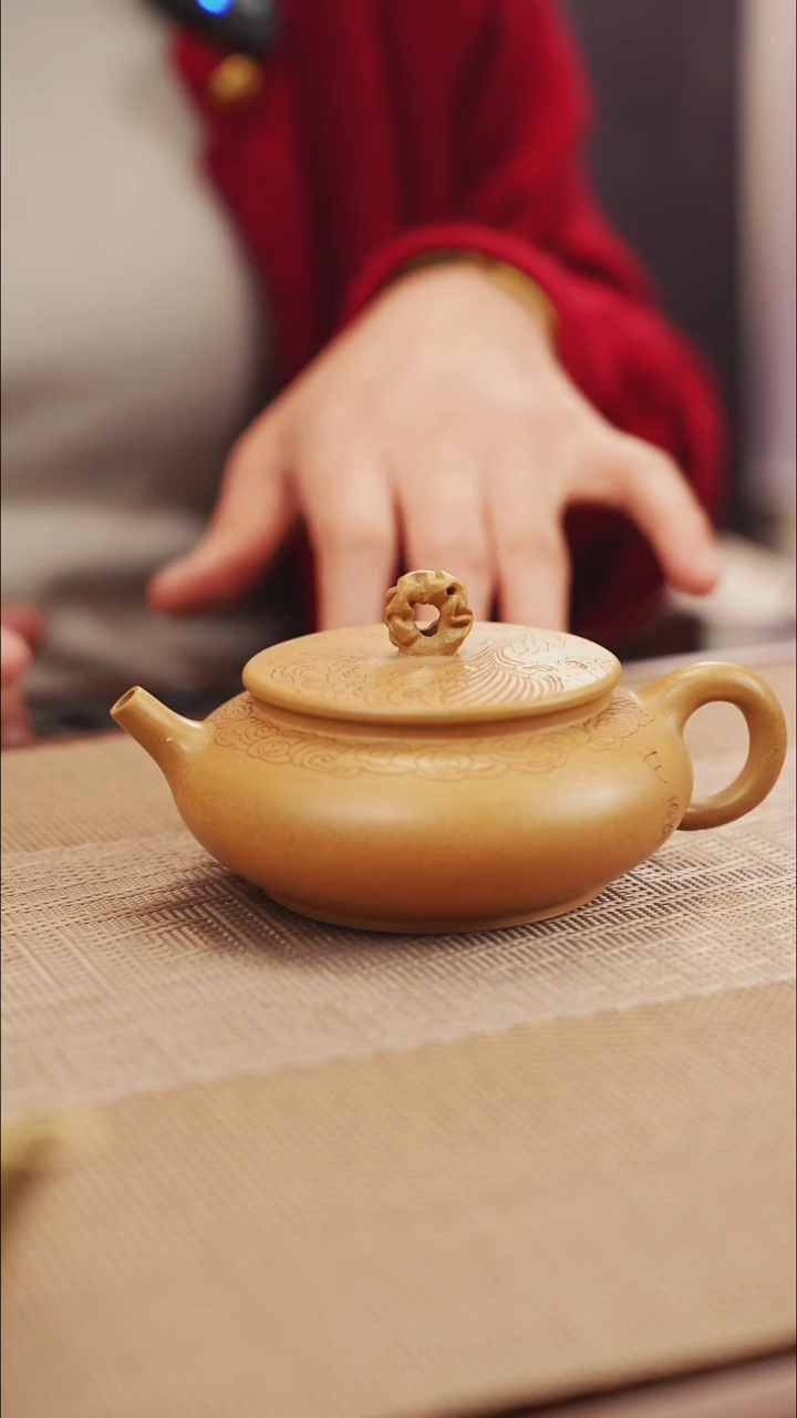 原矿黄金段甘霖原矿14