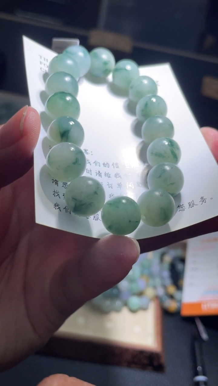 未镶嵌定制翡翠珠串