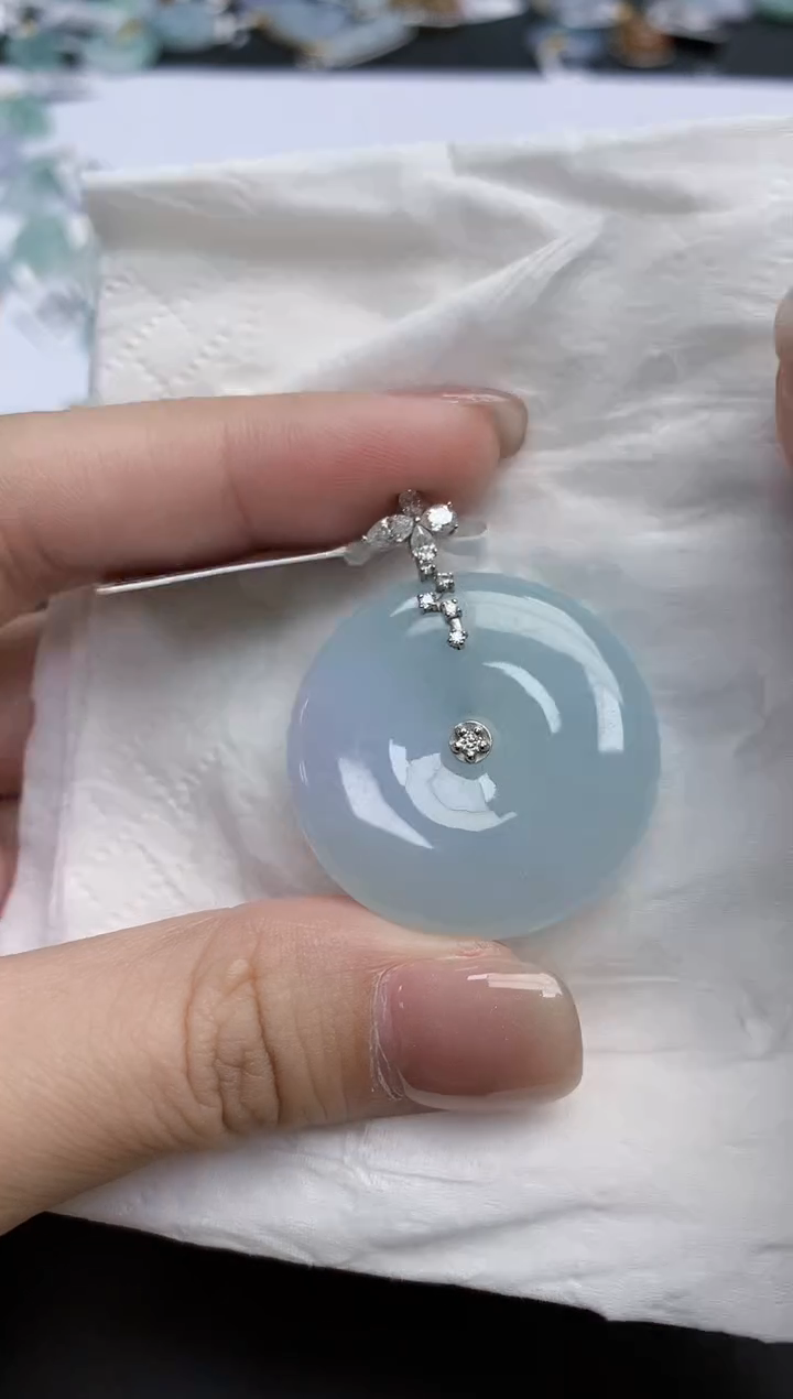 【闪购商品】翡翠颈饰18K金镶嵌天然缅甸翡翠A货