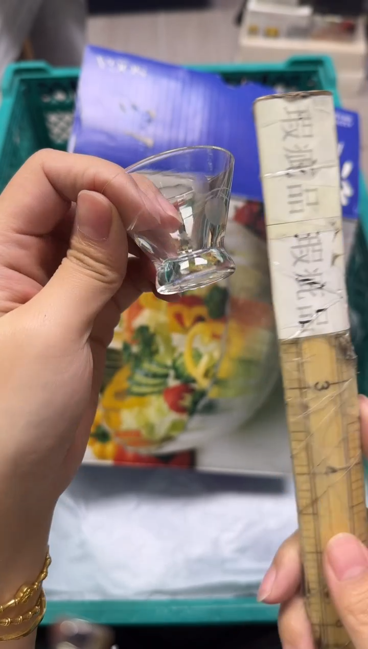 手工艺品玻璃小*莉956瑕疵