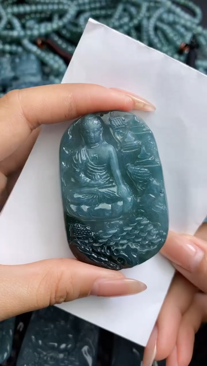 【闪购商品】翡翠颈饰未镶嵌1111111111
