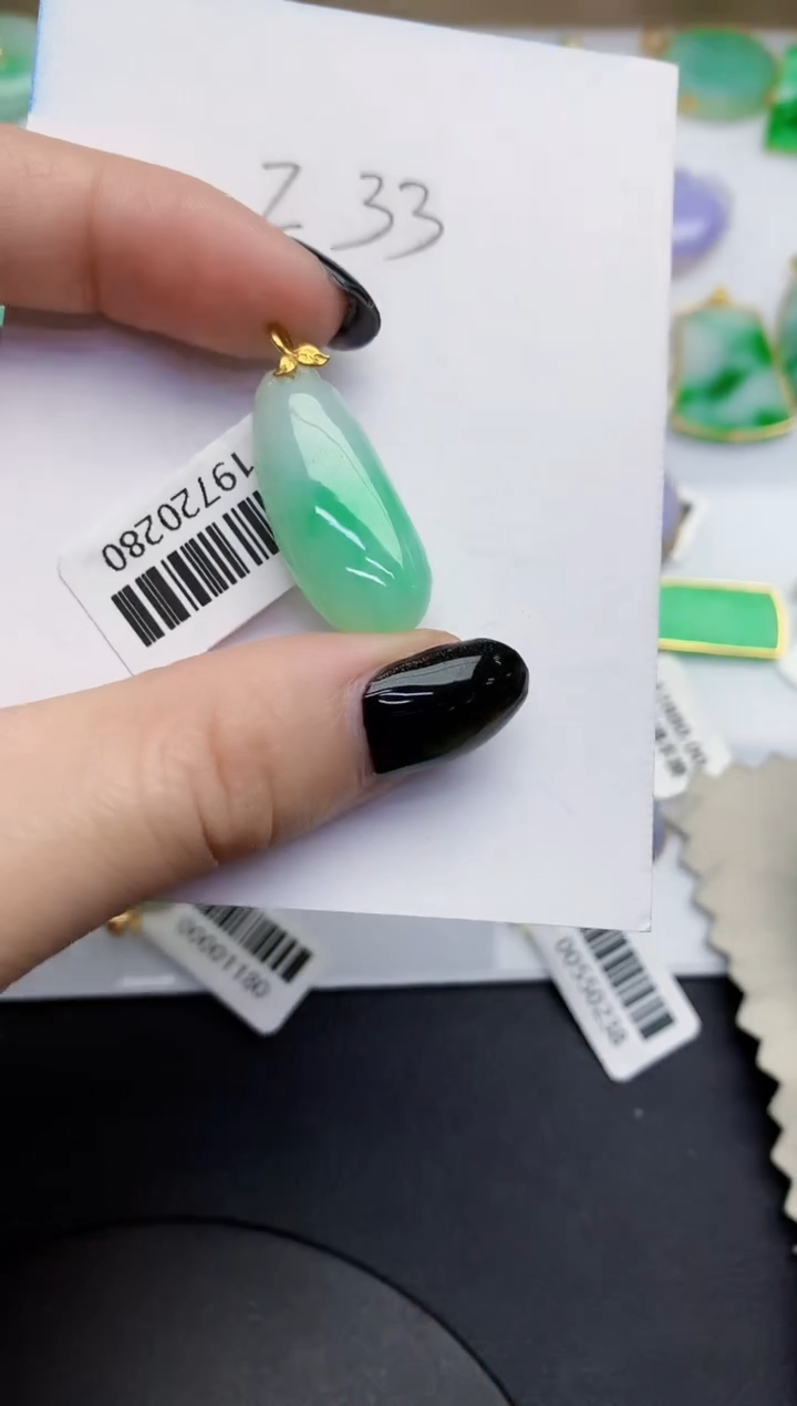 【闪购商品】翡翠颈饰18K金镶嵌000000000