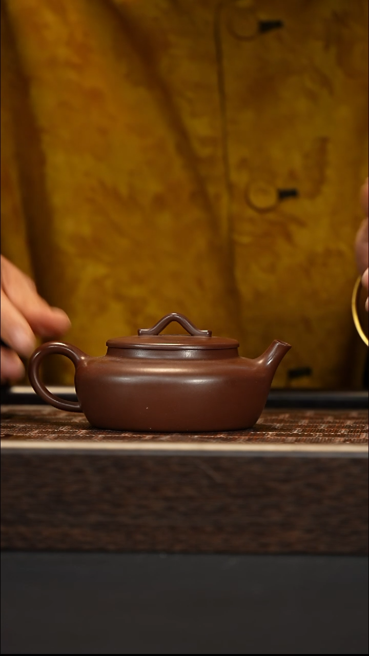 茶壶紫砂宜兴紫砂壶h65112