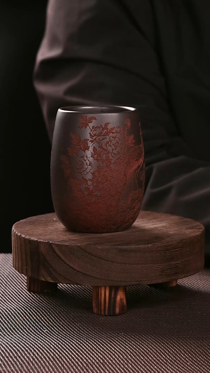 茶杯紫砂富贵春晖紫砂手工刻绘主人杯200CC