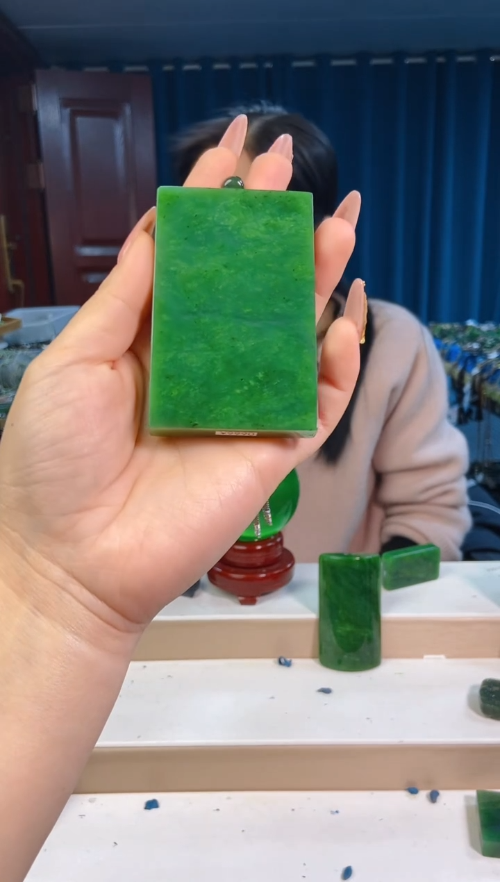 【闪购商品】和田玉挂件未镶嵌1