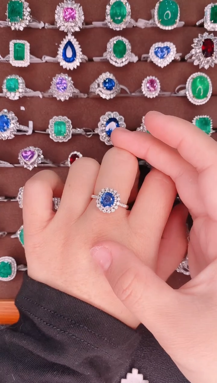 【闪购商品】蓝宝石18K金戒指18K金镶嵌1