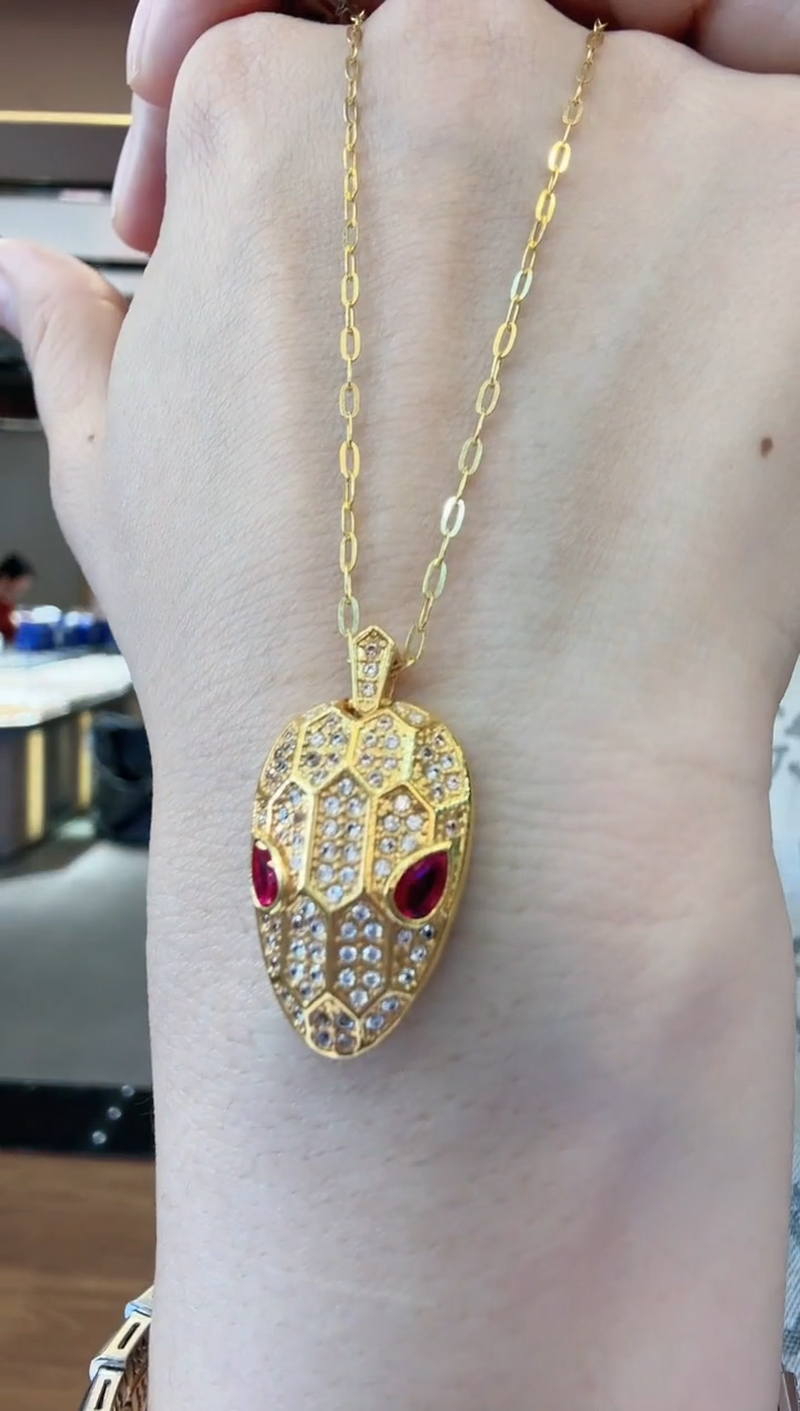 【闪购商品】玛瑙/玉髓项链18K金镶嵌项链