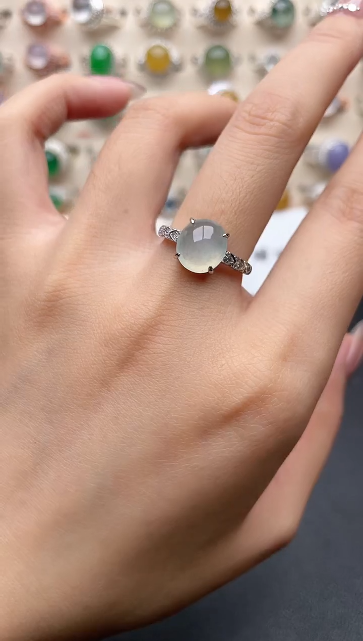 【闪购商品】翡翠戒指银S925镶嵌一物一证一礼盒