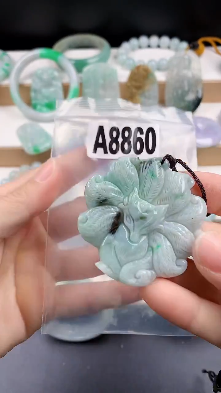 颈饰未镶嵌翡翠颈饰未镶嵌缅甸天然翡翠吊坠