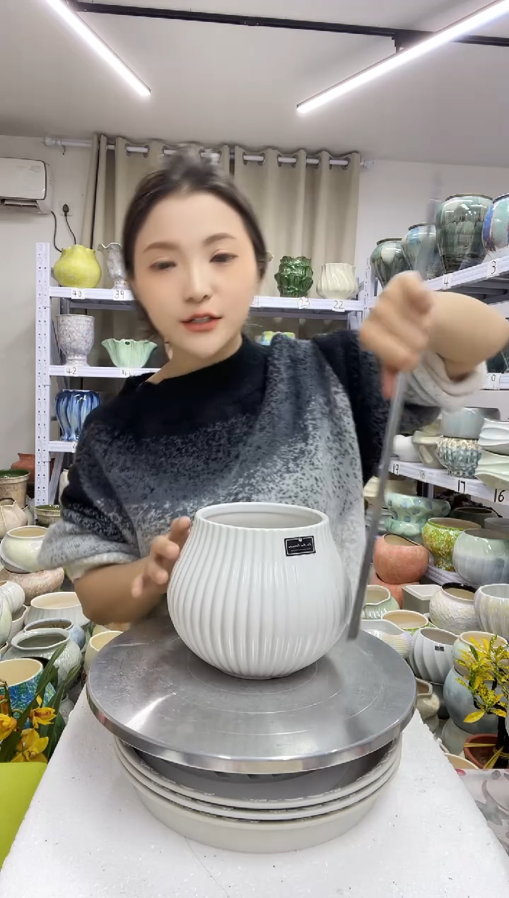 【12.26】花盆链接 高：  14口：11