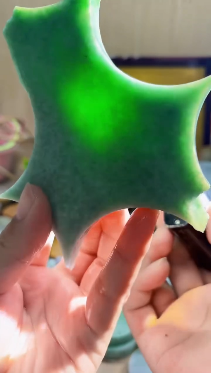 翡翠挂件未镶嵌A货常星2682