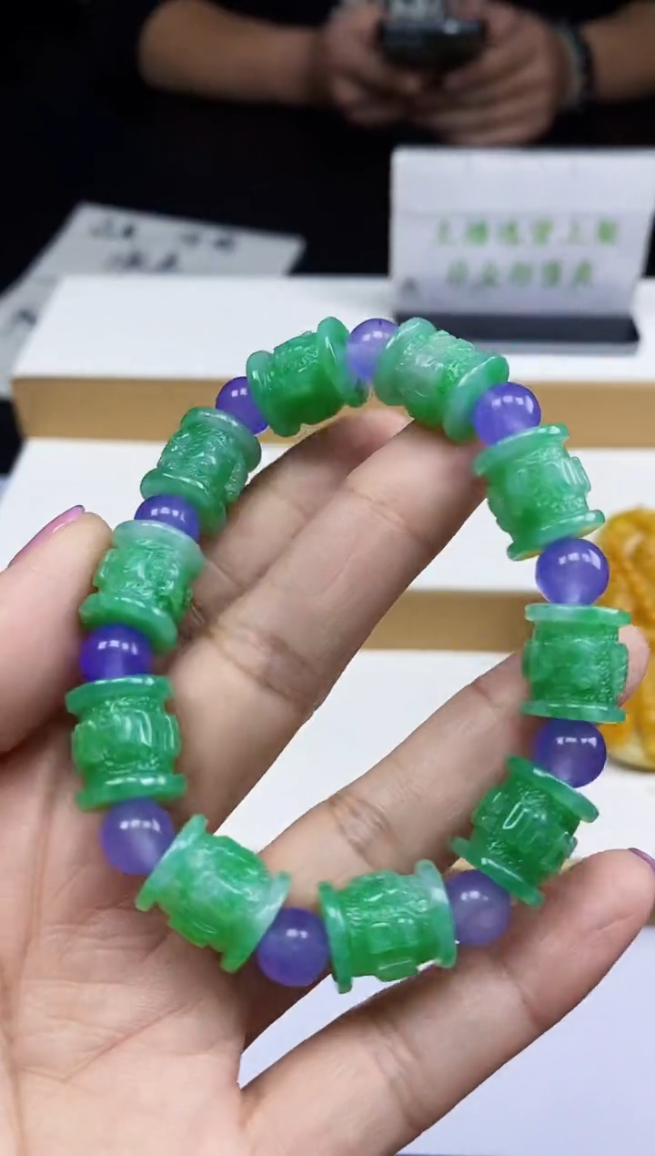 【闪购商品】定制翡翠未镶嵌翡翠A货
