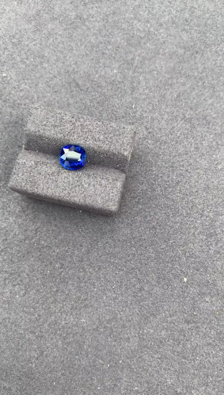 【闪购商品】蓝宝石裸石未镶嵌2ct皇家蓝