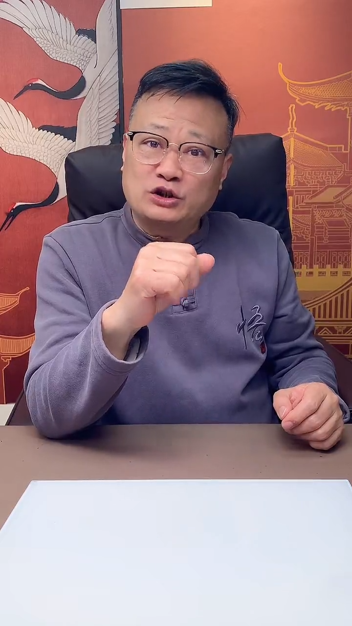 【闪购商品】定制翡翠未镶嵌1072xx-毛货挂件2