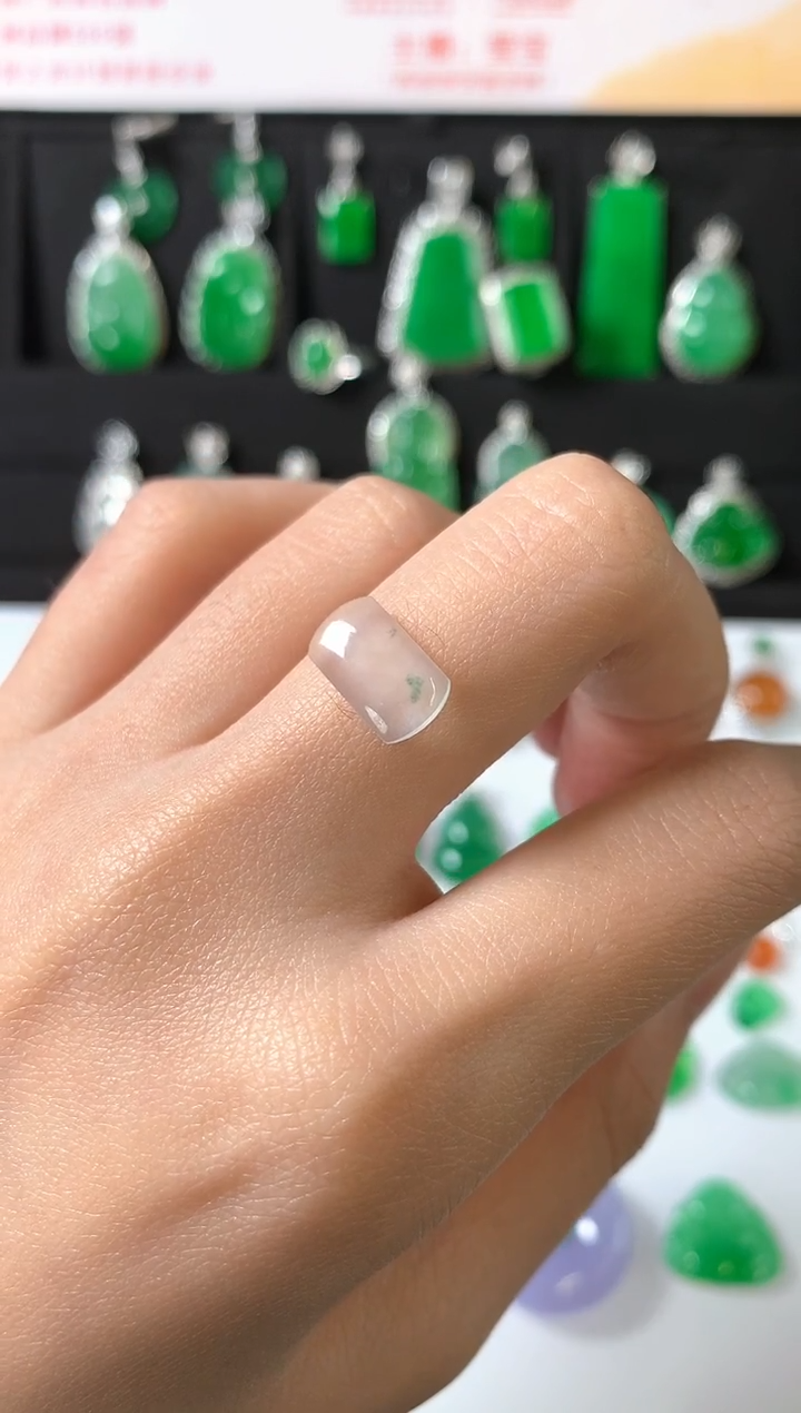 未镶嵌定制翡翠裸石（镶嵌定制）