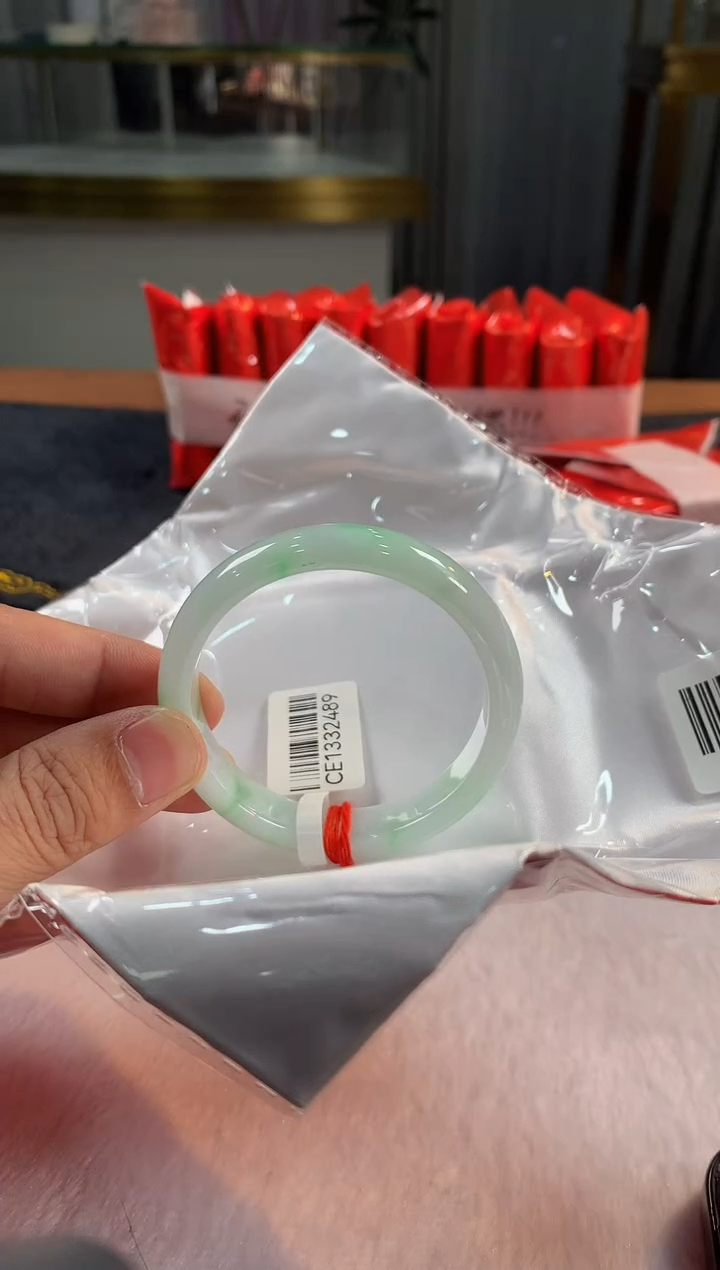 未镶嵌定制翡翠5073毛货不退不换 54--55圈