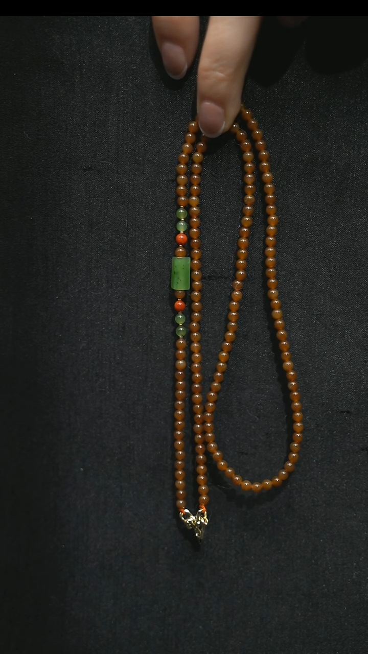 颈饰未镶嵌和田玉颈饰 未镶嵌 和田玉