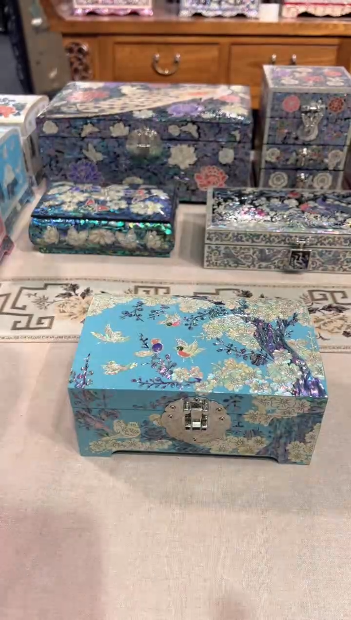 【闪购商品】鱼锁满贝底·弘贝雅螺钿漆器文化馆