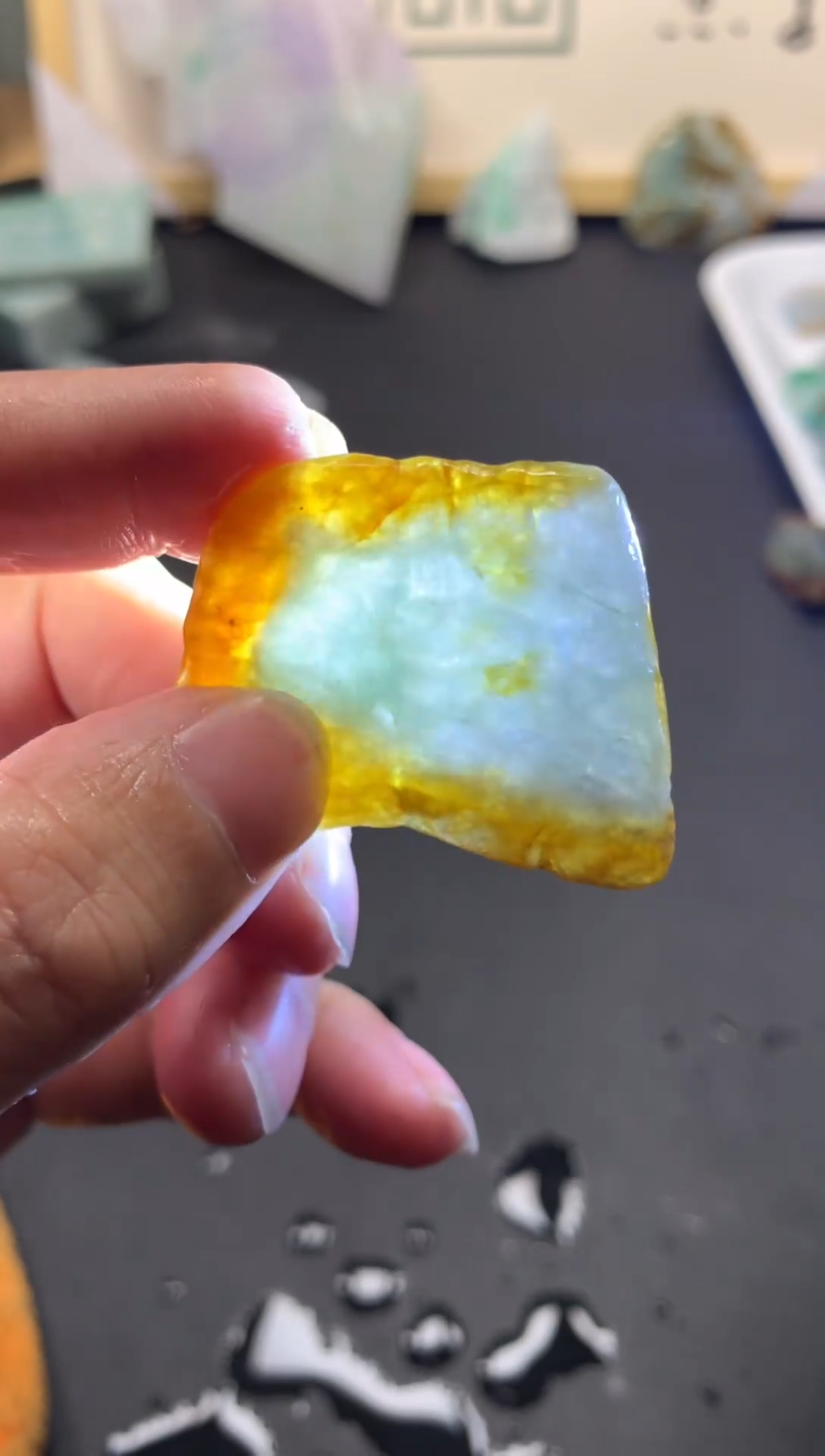 【闪购商品】翡翠颈饰未镶嵌天然翡翠A货