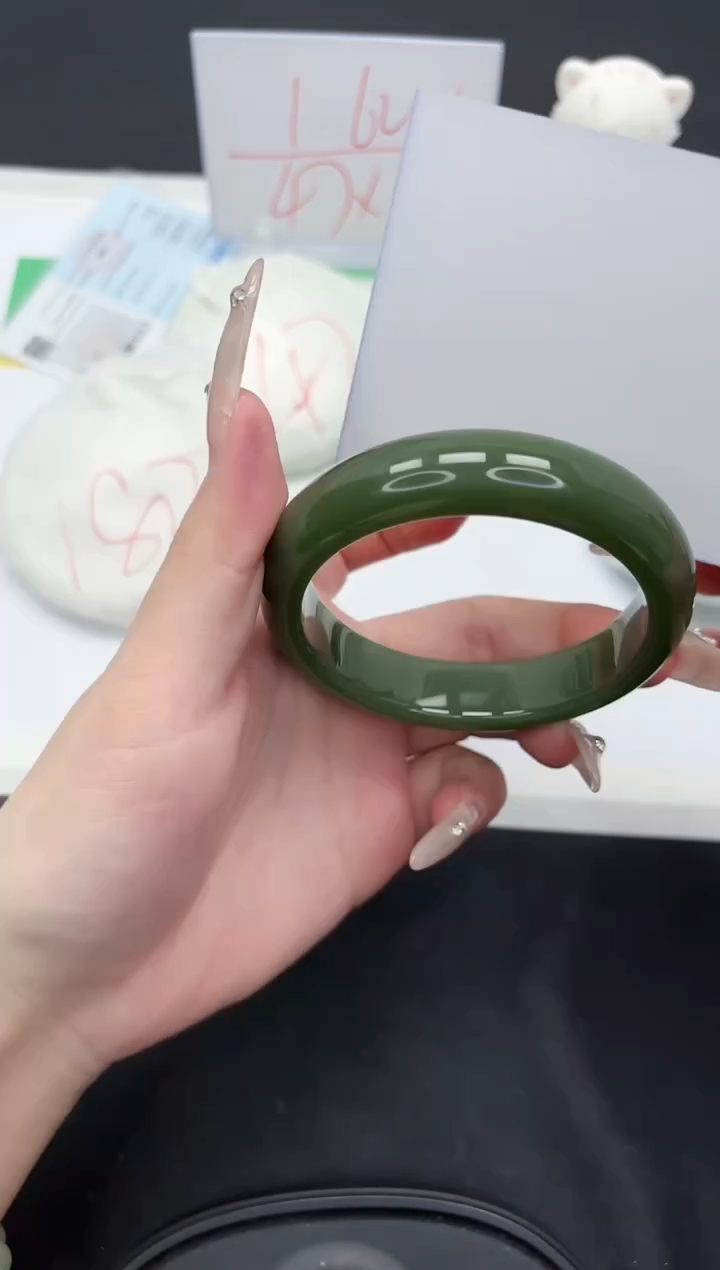 石英质玉未镶嵌手镯93-59.8