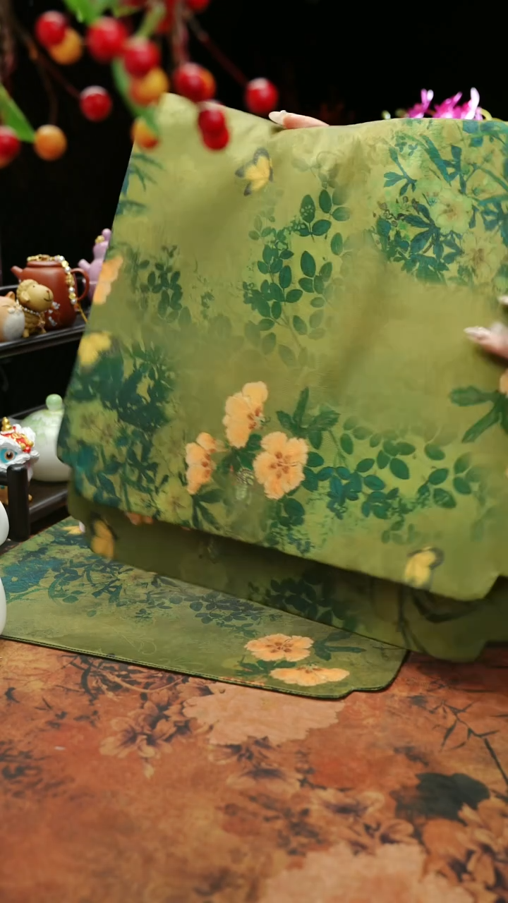 【闪购商品】68*36春颜缎面防水茶席