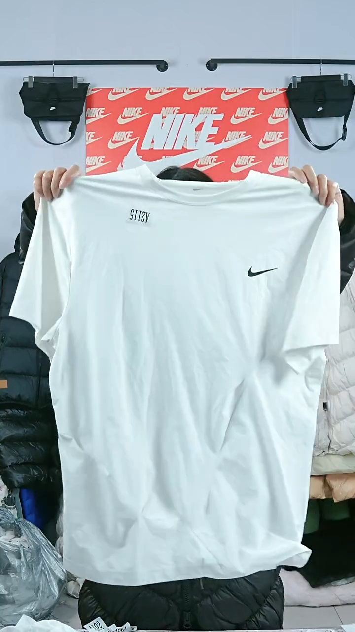 2115闪购编码Nike/Jordan运动衣以直播间过款为准尺码XL