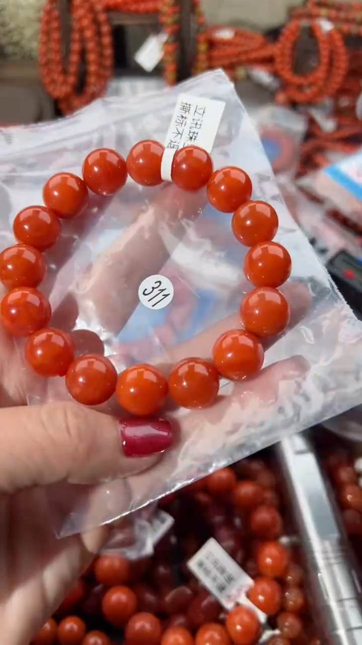 【闪购商品】南红玛瑙手串未镶嵌13+