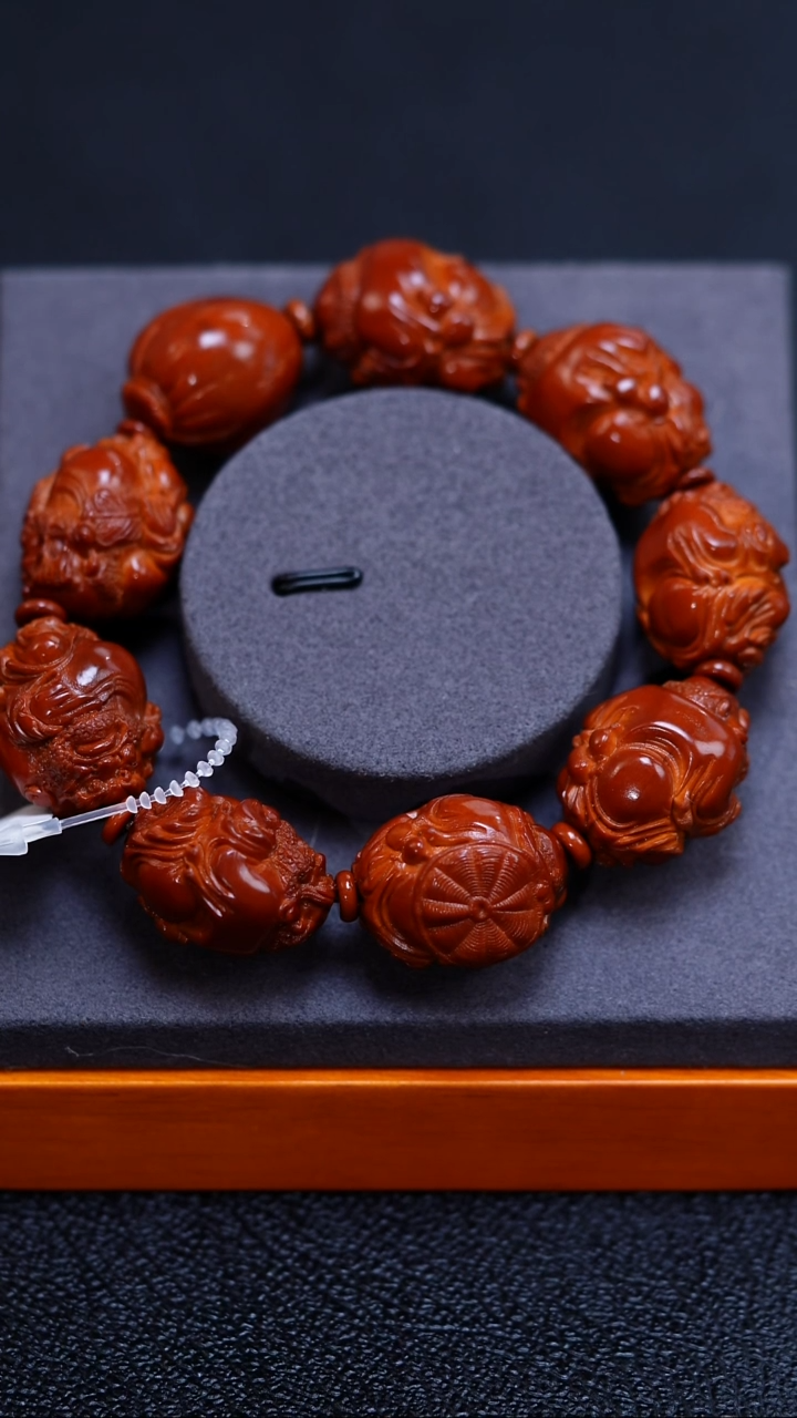 吊坠橄榄核吃**达橄榄核