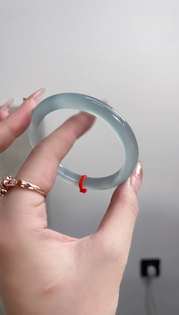 【闪购商品】玛瑙/玉髓手镯未镶嵌57-58圈 需要包容