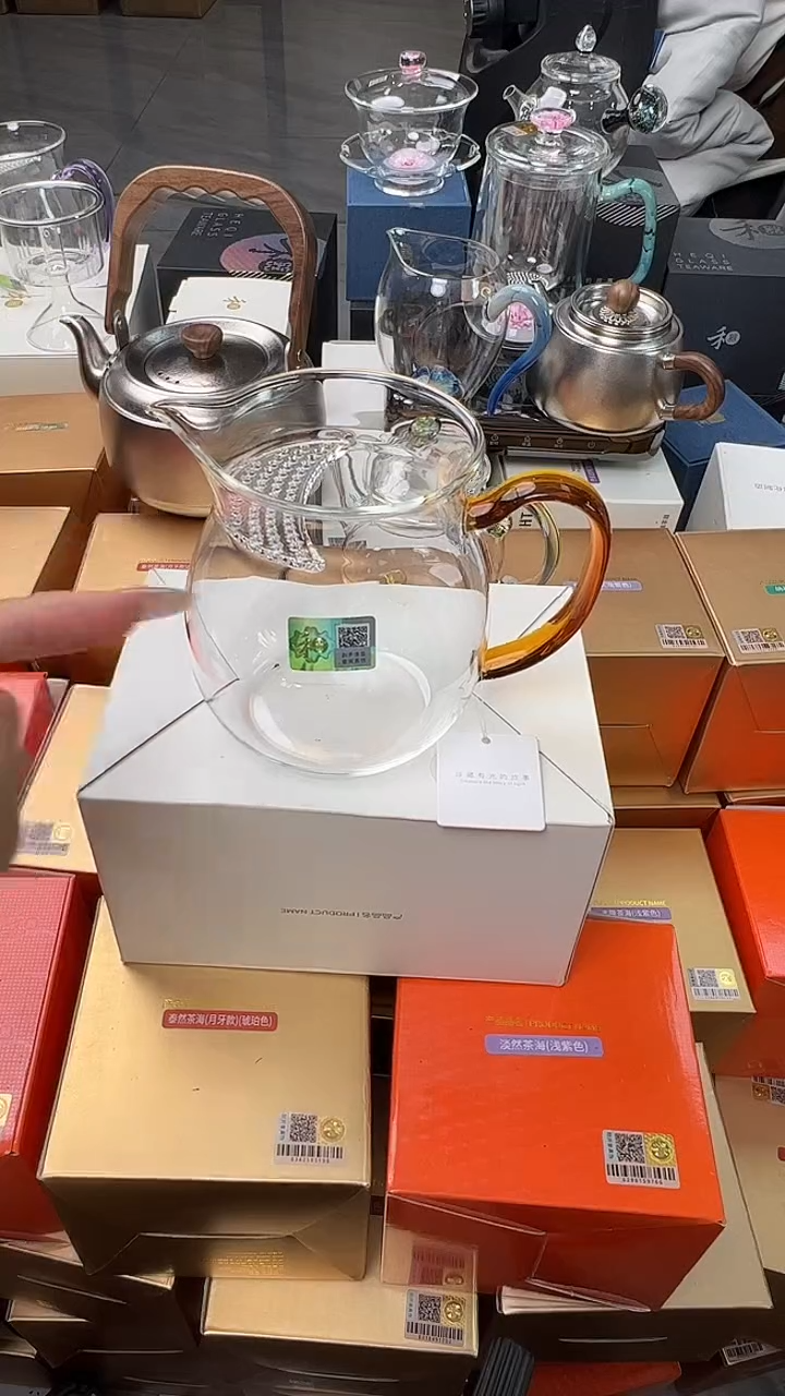 @@禾器晶彩观禄琥珀色