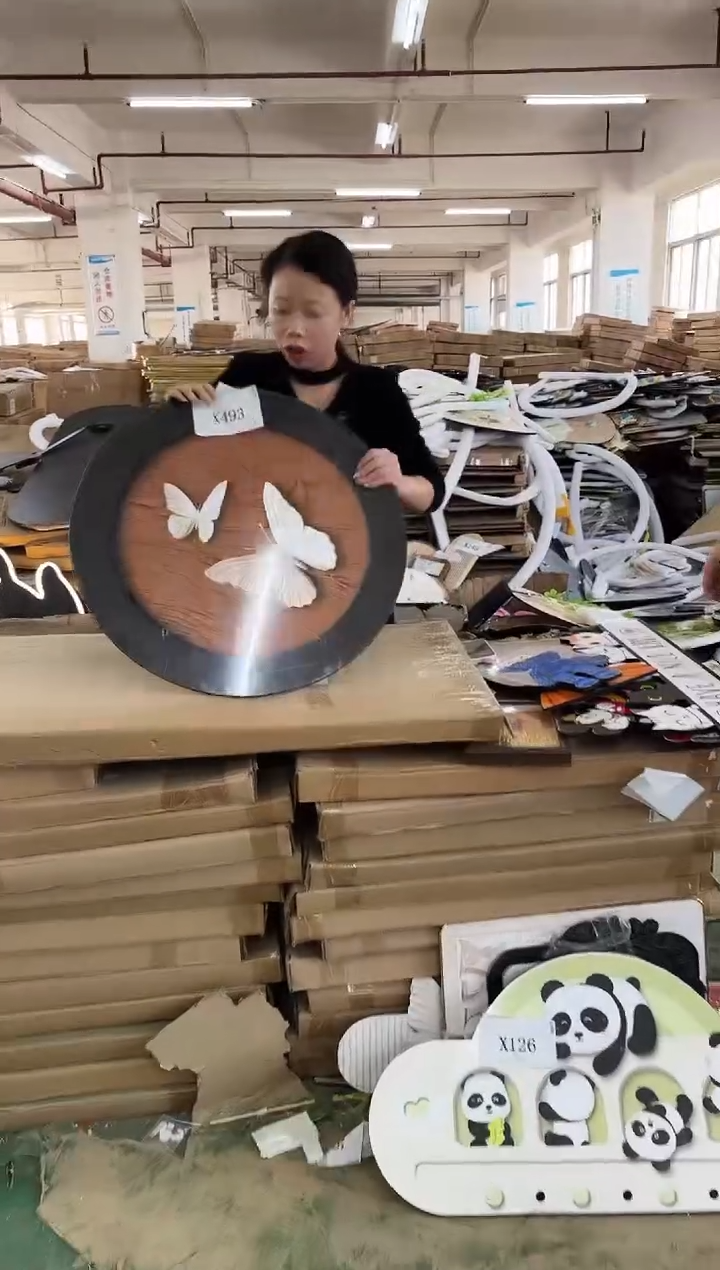 横款孤品果果微瑕闪购X493