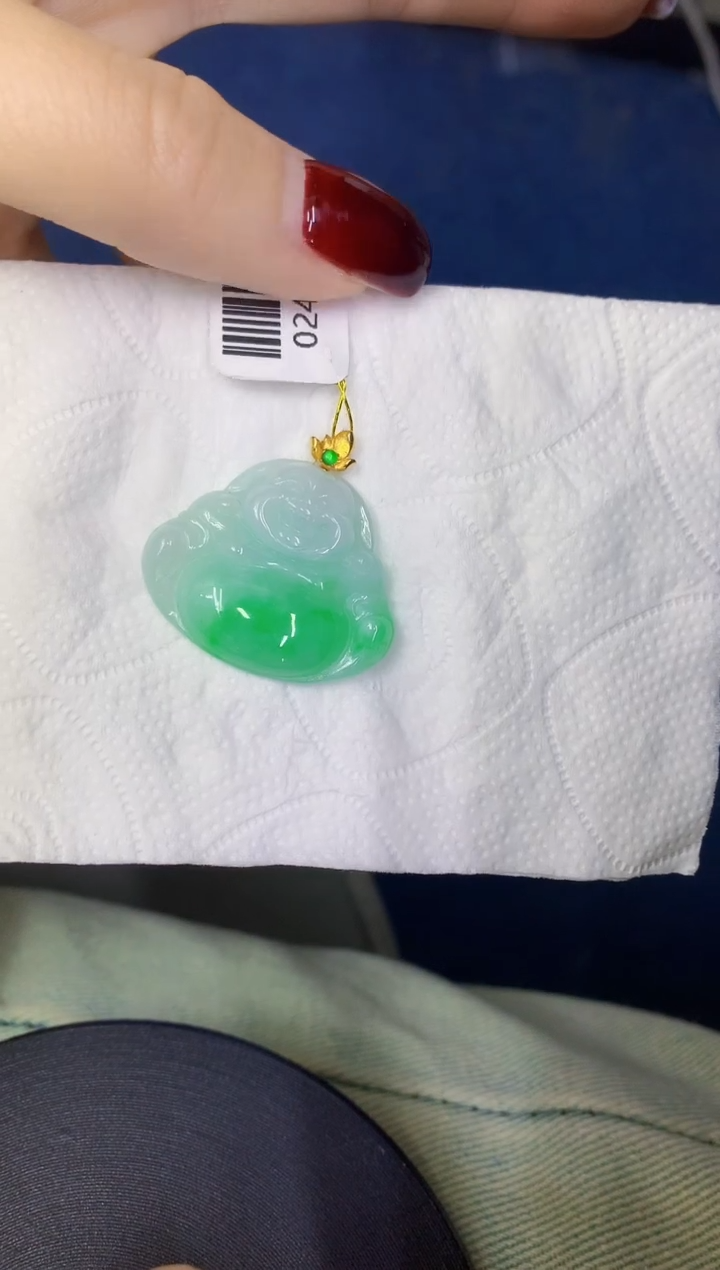 颈饰18K金镶嵌翡翠缅甸天然翡翠A货