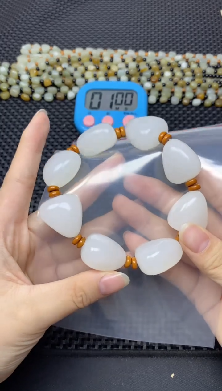 未镶嵌手链和田玉五*山手串