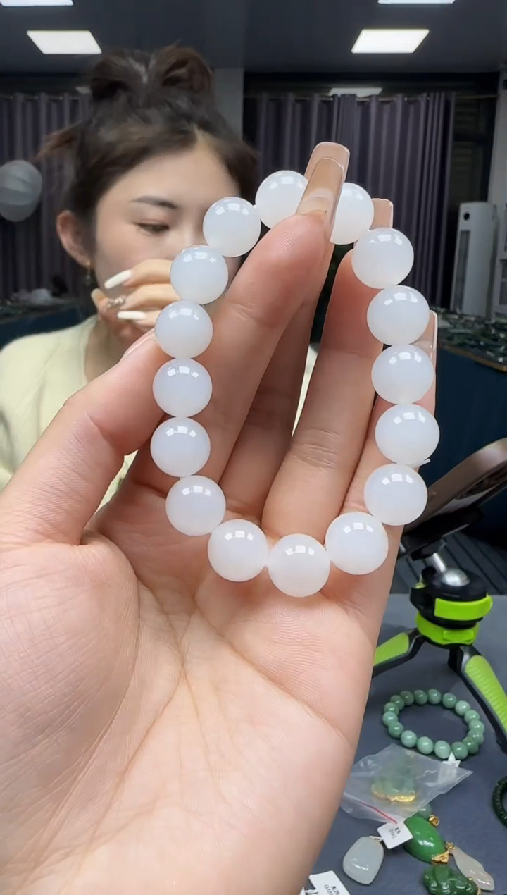 【闪购商品】和田玉手串未镶嵌1