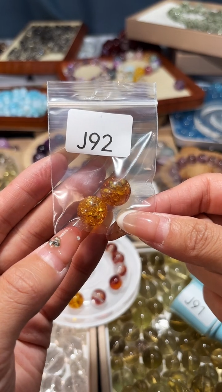 未镶嵌手串水晶吴*兔J92花珀圆珠宽卡14单颗