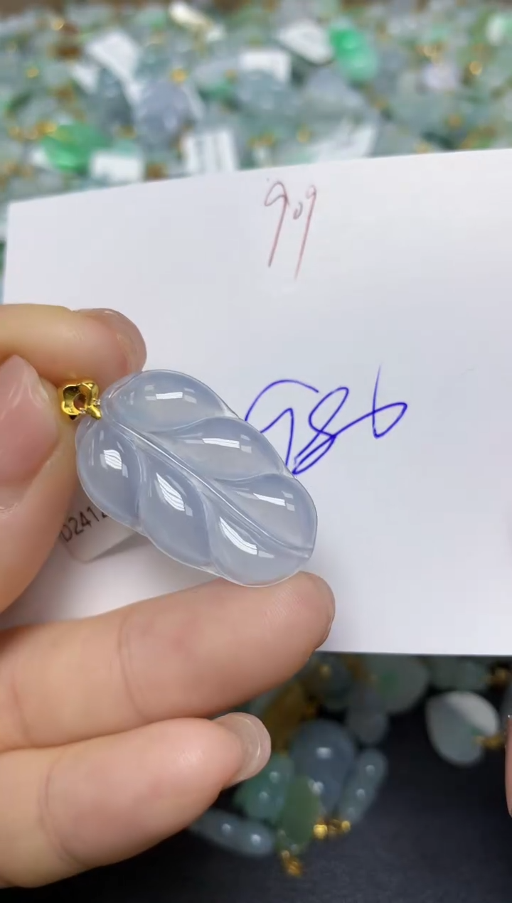 【闪购商品】翡翠挂件18K金镶嵌 天然翡翠A货