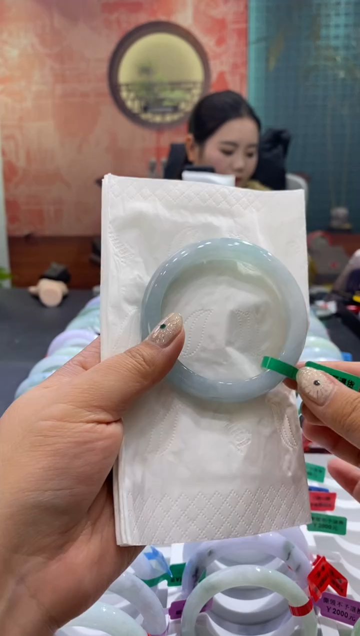 未镶嵌手镯翡翠多人00010701