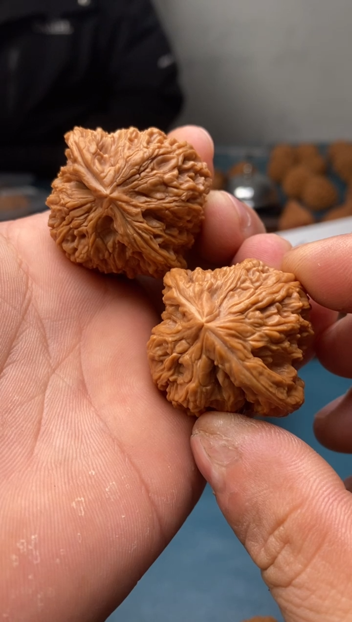 吊坠文玩核桃南疆石197