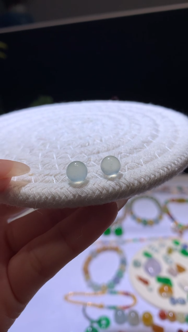 【闪购商品】定制翡翠未镶嵌多样性发货一件发货珠子1800+180