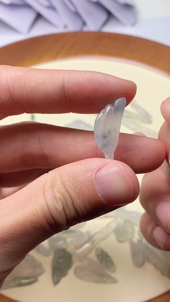 【闪购商品】翡翠挂件未镶嵌挂件