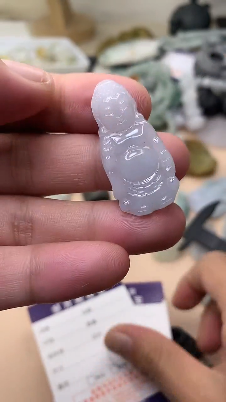 颈饰未镶嵌翡翠挂件