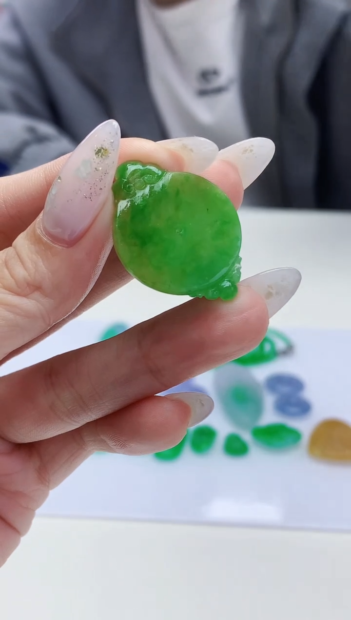 定制翡翠未镶嵌021ee-毛货挂件27