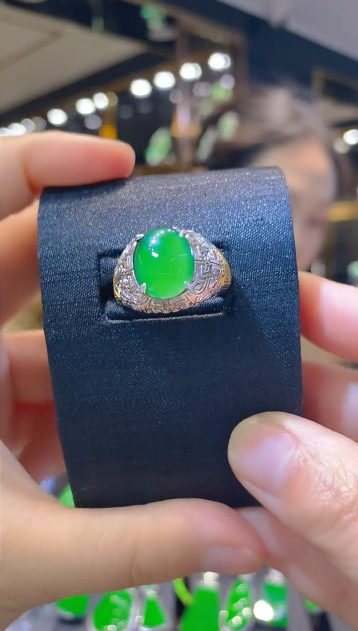 【闪购商品】翡翠戒指银S925镶嵌068（多样性发货）
