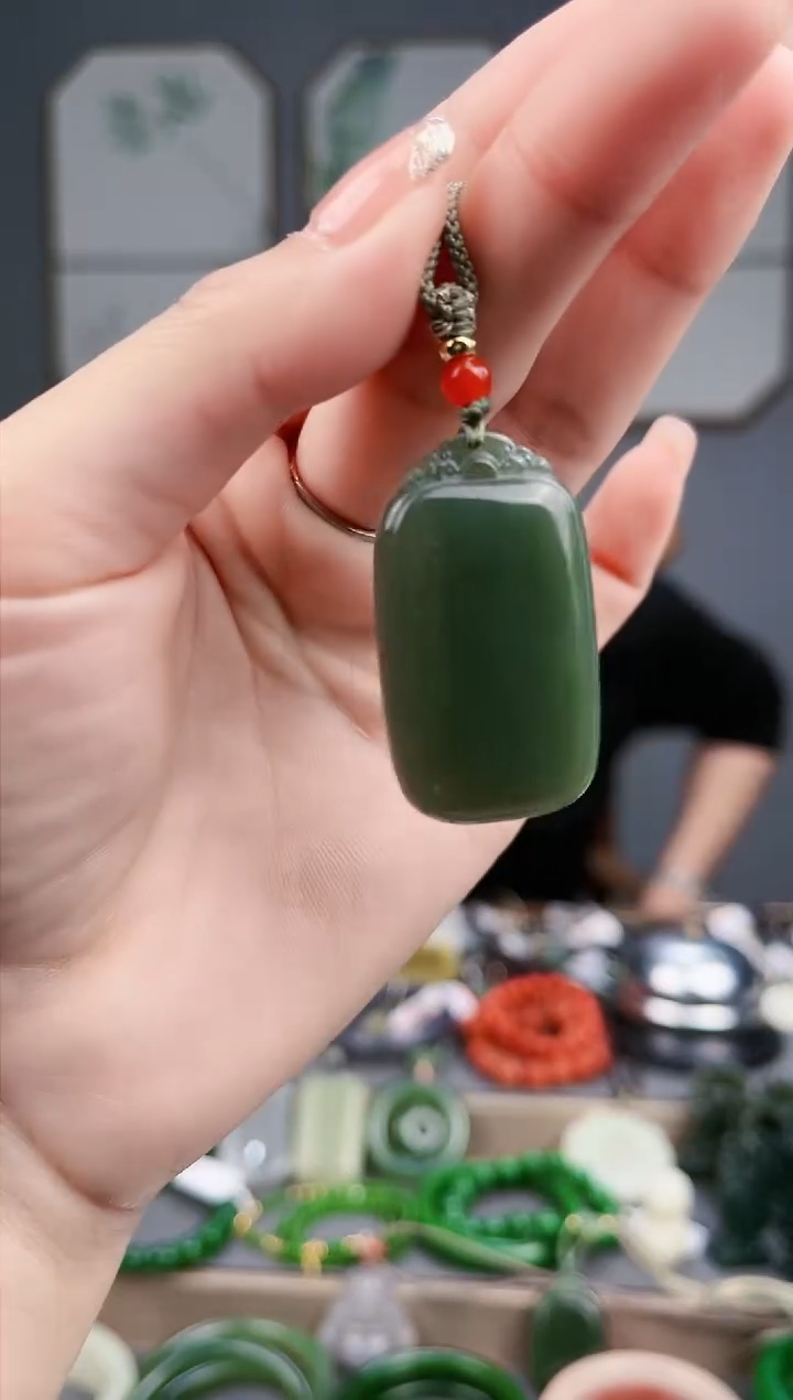 【闪购商品】和田玉颈饰未镶嵌多样性发货拍一单发一个