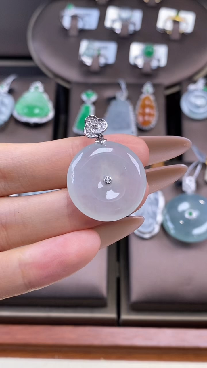 翡翠18K金镶嵌吊坠(不含链)翡翠平安扣