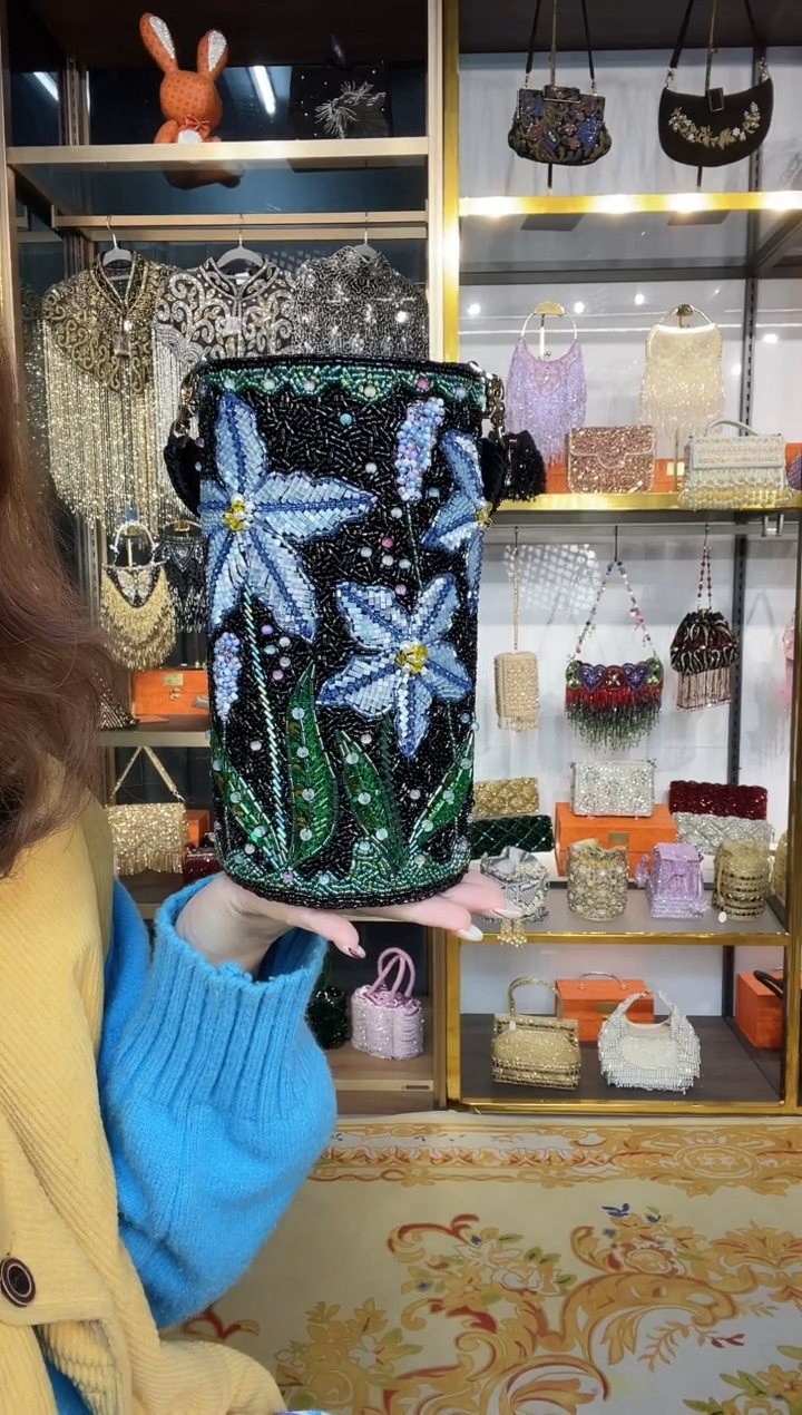 织物可****姐珠韵恒泽重工串珠手提包直播间女神专拍