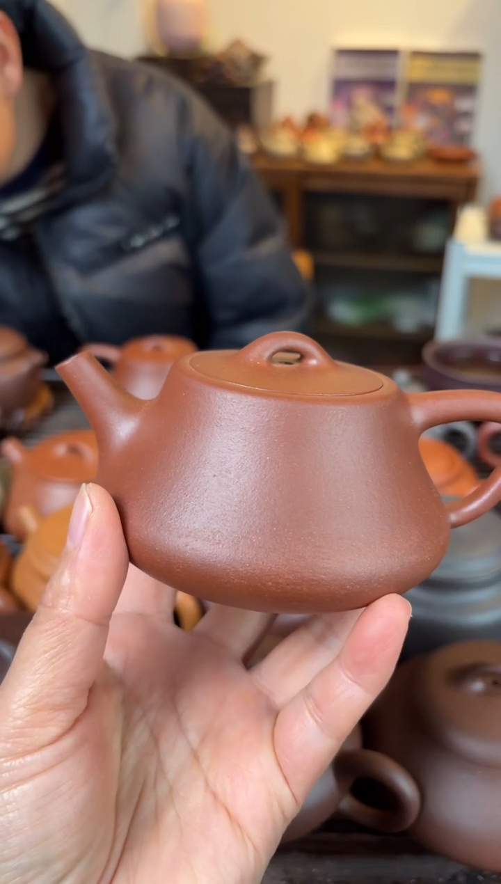 茶壶紫砂富**方紫泥微瑕瓢200cc