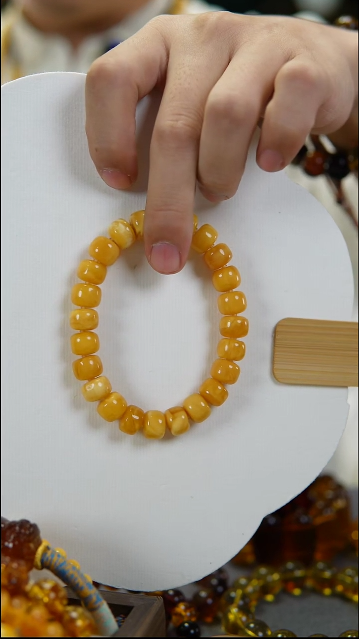 手串琥珀未镶嵌11mm天然鸡油红蜜蜡老型珠手串