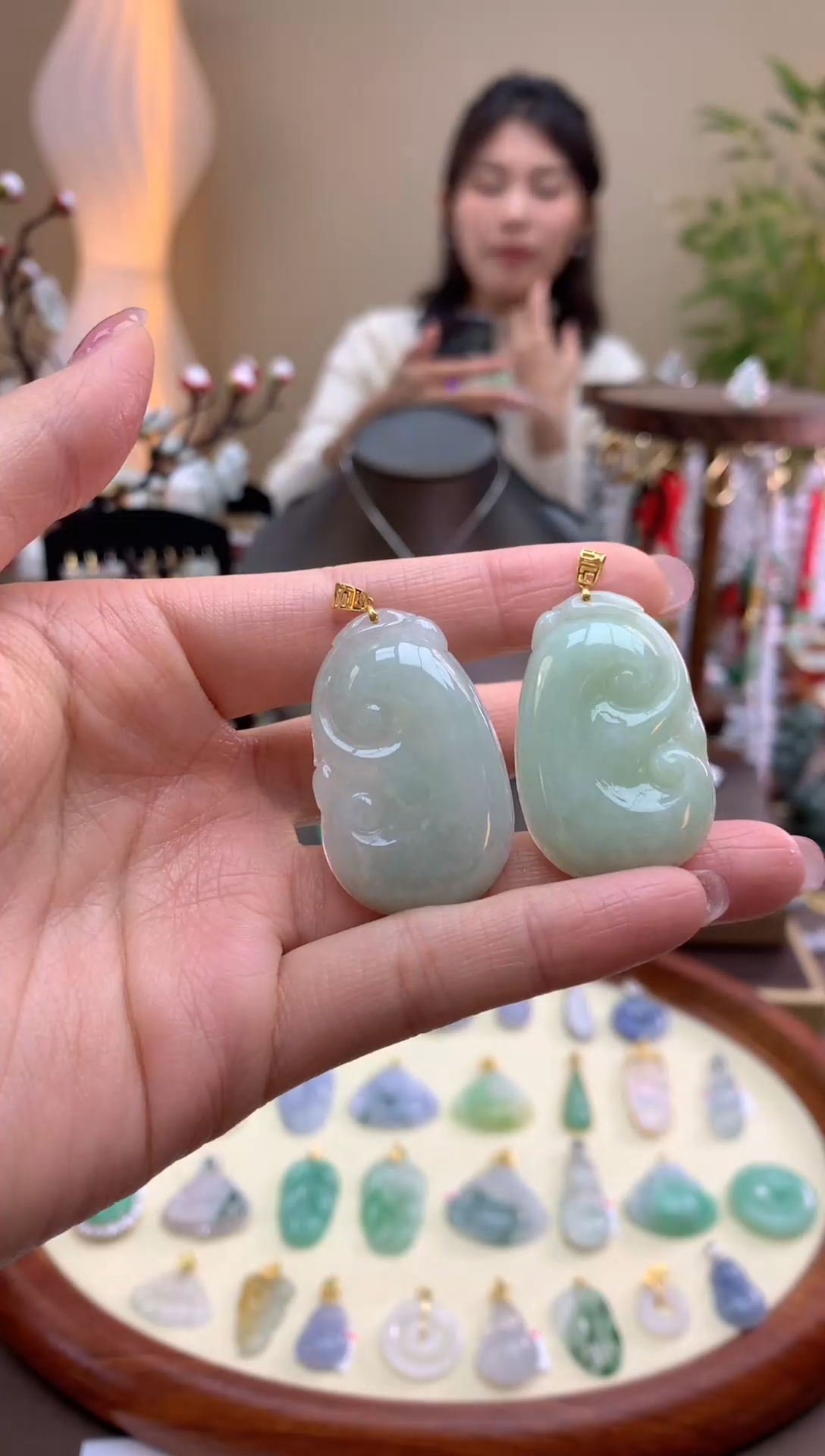 【闪购商品】翡翠颈饰18K金镶嵌如意(多样性发其一）